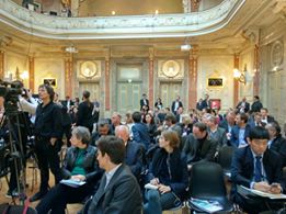 Image may contain: 5 people, crowd and indoor